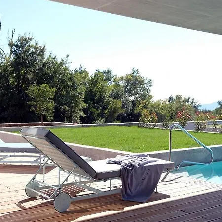 Beautiful Villa Fivos 1 & Fivos 2 *